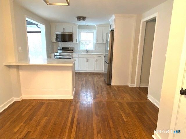 94 Ludlow Road, Windsor, CT 06095