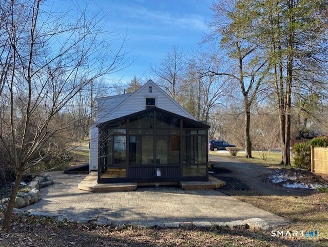 94 Ludlow Road, Windsor, CT 06095