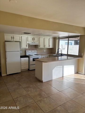 1064 E HOOVER Avenue, Mesa, AZ 85204