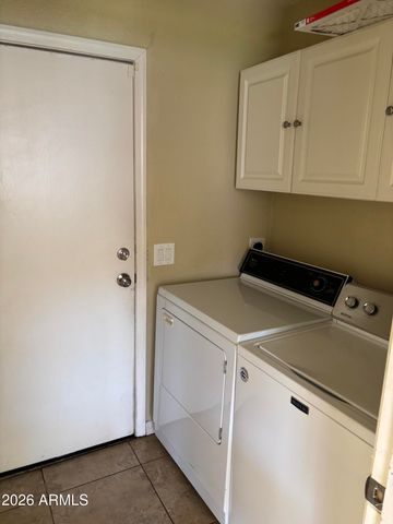 1064 E HOOVER Avenue, Mesa, AZ 85204