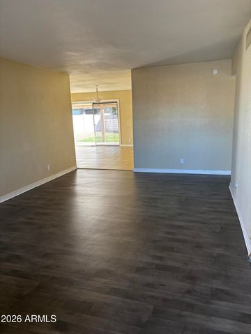 1064 E HOOVER Avenue, Mesa, AZ 85204