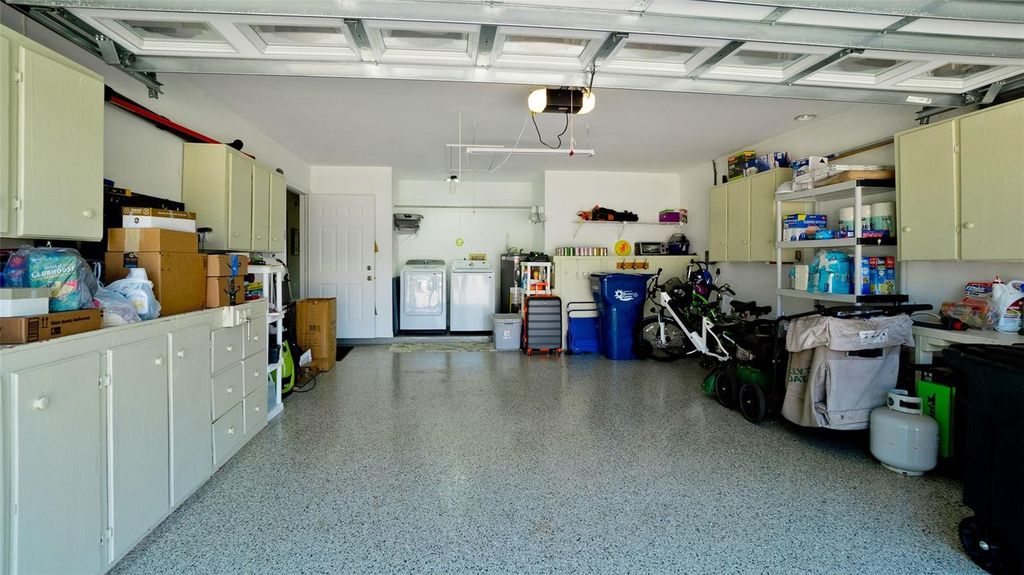 Image 32 of property listing at 11009 JASMINE CIRCLE, Bradenton, FL 34209