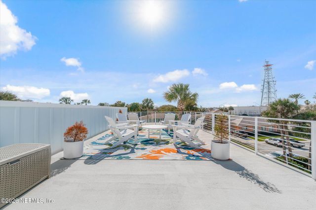 215 N 19TH Avenue N B, Jacksonville Beach, FL 32250