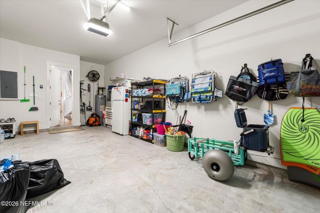 215 N 19TH Avenue N B, Jacksonville Beach, FL 32250