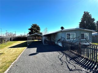 3131 W Wapato Drive #74, Moses Lake, WA 98837