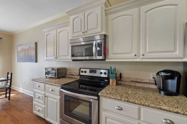 72 Sunline Dr., Petal, MS 39465