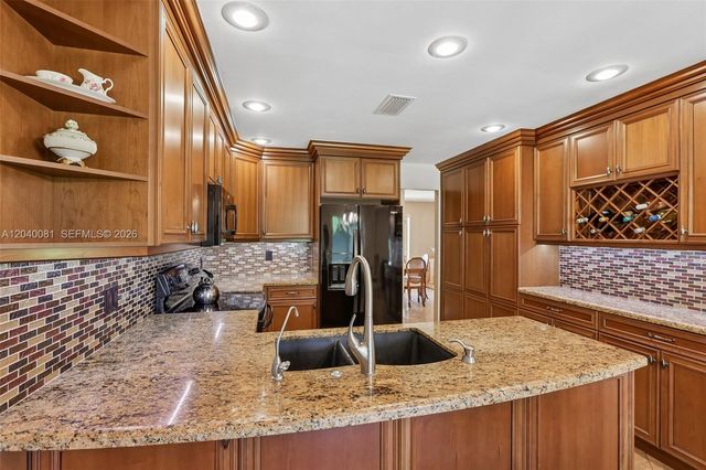 2518 NW 121st Drive, Coral Springs, FL 33065