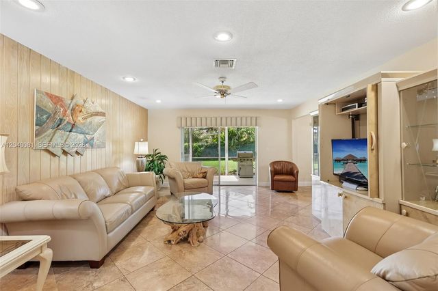 2518 NW 121st Drive, Coral Springs, FL 33065