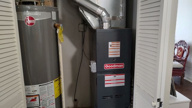 8312 N Milwaukee Avenue, Niles, IL 60714