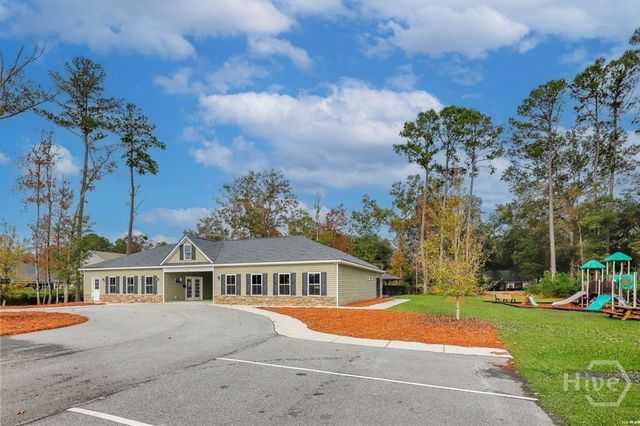 215 Shelton Street, Richmond Hill, GA 31324