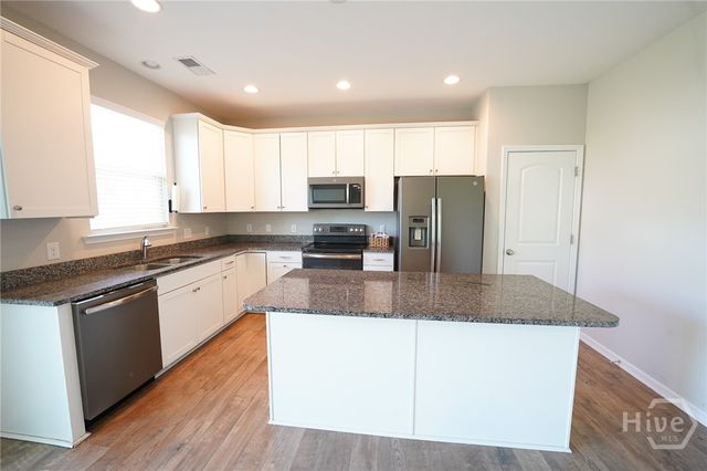 215 Shelton Street, Richmond Hill, GA 31324