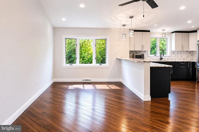 1104 GORSON DR, Warminster, PA 18974
