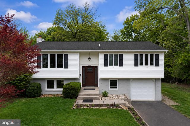 1104 GORSON DR, Warminster, PA 18974