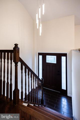 1104 GORSON DR, Warminster, PA 18974