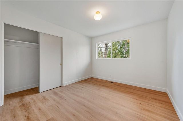 10365 Hanging Wall Dr, Grass Valley, CA 95945