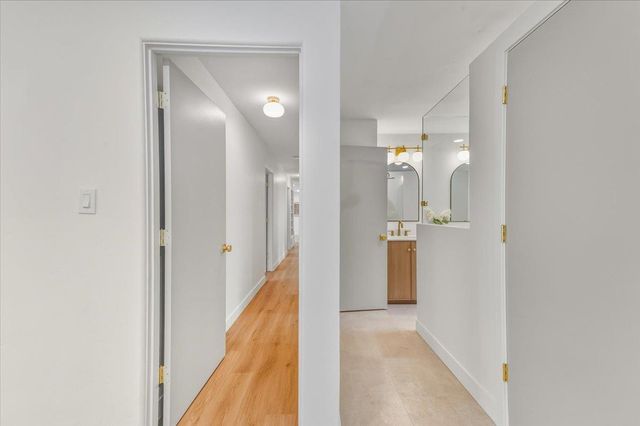 10365 Hanging Wall Dr, Grass Valley, CA 95945