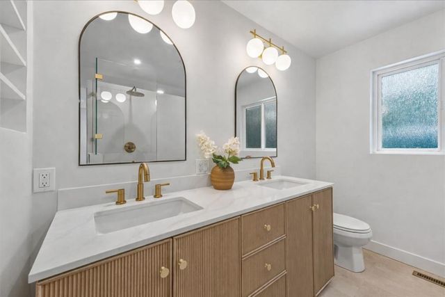 10365 Hanging Wall Dr, Grass Valley, CA 95945