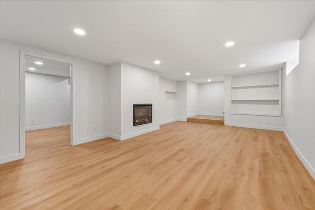 10365 Hanging Wall Dr, Grass Valley, CA 95945