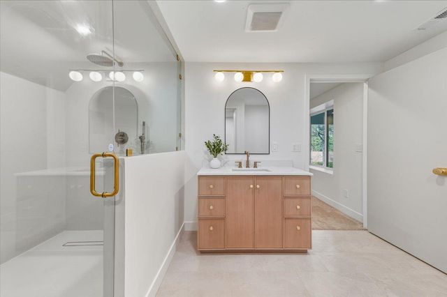 10365 Hanging Wall Dr, Grass Valley, CA 95945