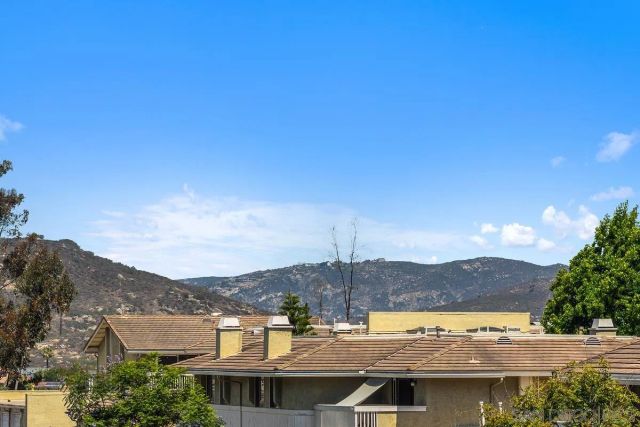 17533 Fairlie Rd, Rancho Bernardo, CA 92128