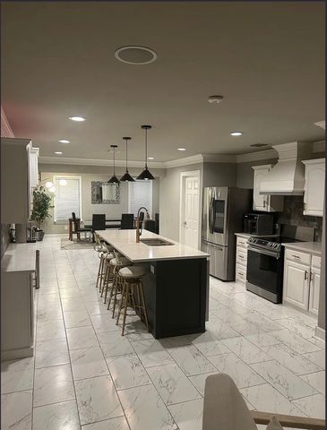 1409 Waterford Drive, Little Elm, TX 75068