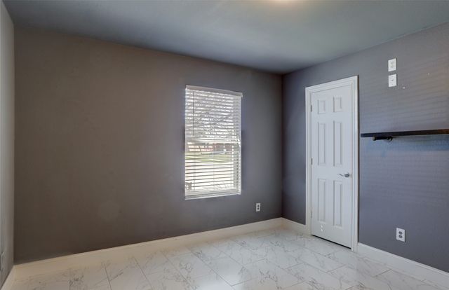 1409 Waterford Drive, Little Elm, TX 75068
