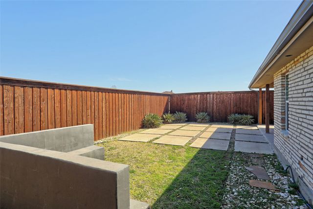 1409 Waterford Drive, Little Elm, TX 75068