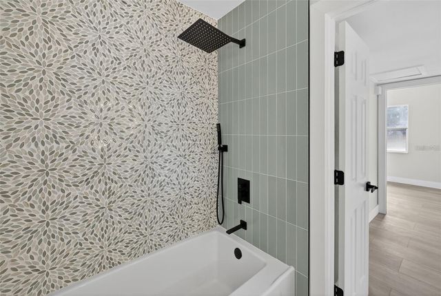 413 COUNTRY CLUB DRIVE, Oldsmar, FL 34677