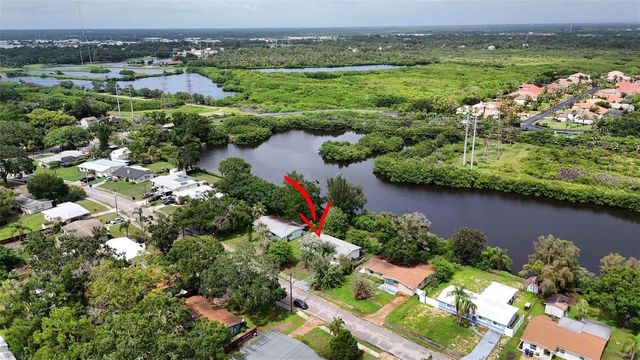 413 COUNTRY CLUB DRIVE, Oldsmar, FL 34677