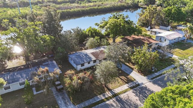 413 COUNTRY CLUB DRIVE, Oldsmar, FL 34677