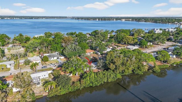 413 COUNTRY CLUB DRIVE, Oldsmar, FL 34677