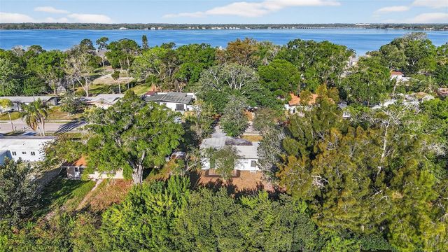 413 COUNTRY CLUB DRIVE, Oldsmar, FL 34677