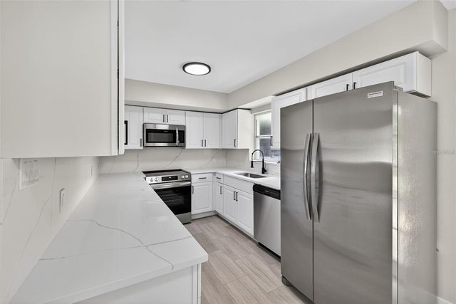 413 COUNTRY CLUB DRIVE, Oldsmar, FL 34677