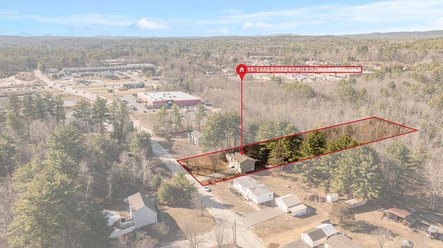 18 Essex Drive, Raymond, NH 03077