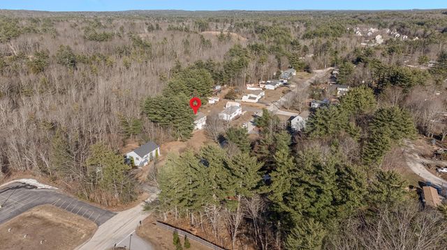 18 Essex Drive, Raymond, NH 03077