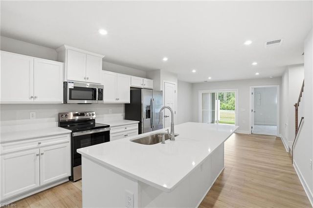 7273 Peyton Randolph LN, New Kent, VA 23124