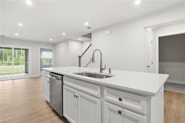 7273 Peyton Randolph LN, New Kent, VA 23124