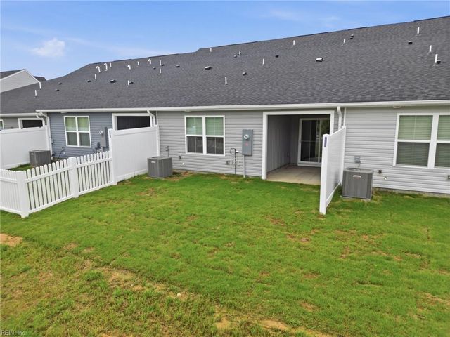 7273 Peyton Randolph LN, New Kent, VA 23124