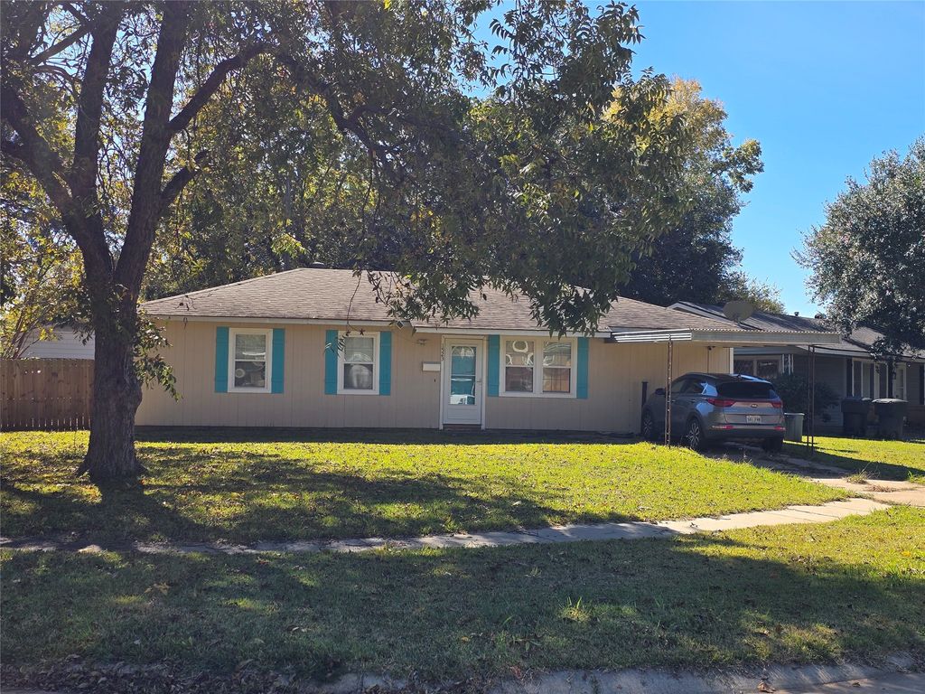 1523 Viosca Street, Bossier City, LA 71111