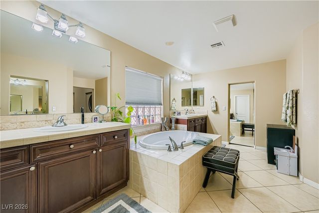 4104 Fabulous Finches Avenue, North Las Vegas, NV 89084