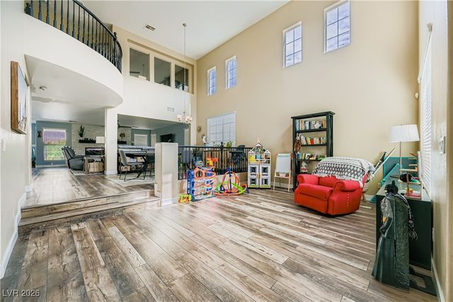 4104 Fabulous Finches Avenue, North Las Vegas, NV 89084