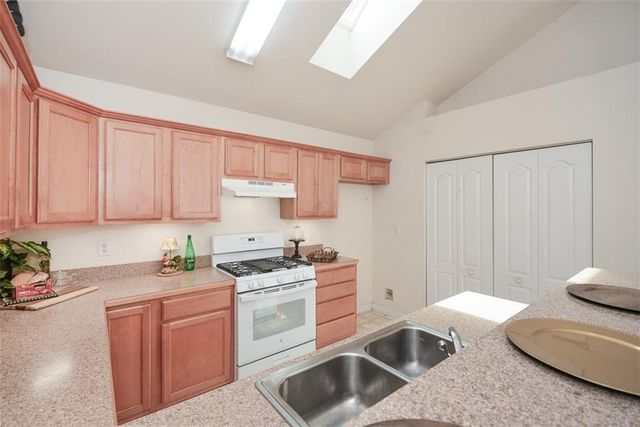 4930 Carson Glen Lane, Acworth, GA 30101