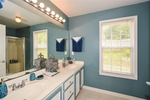 4930 Carson Glen Lane, Acworth, GA 30101