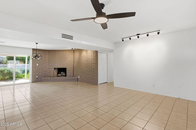 1321 E TOWNLEY Avenue, Phoenix, AZ 85020