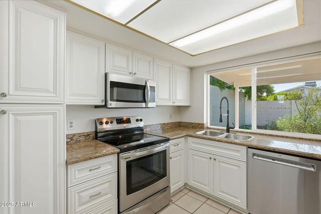 1321 E TOWNLEY Avenue, Phoenix, AZ 85020