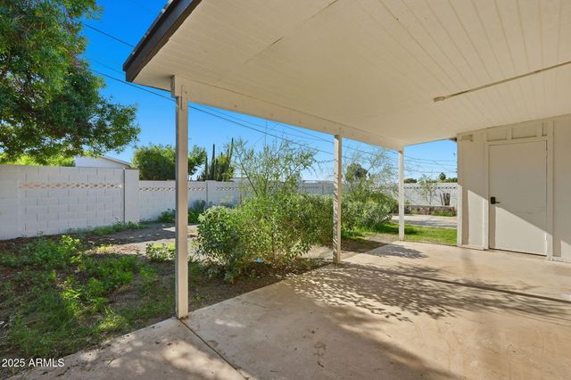 1321 E TOWNLEY Avenue, Phoenix, AZ 85020