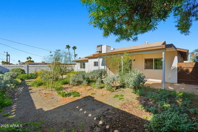 1321 E TOWNLEY Avenue, Phoenix, AZ 85020