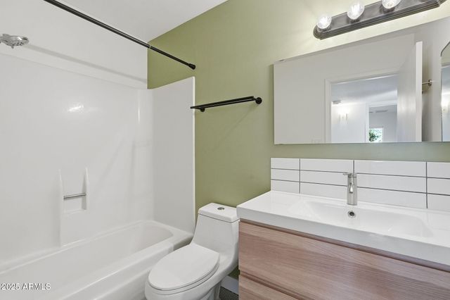 1321 E TOWNLEY Avenue, Phoenix, AZ 85020