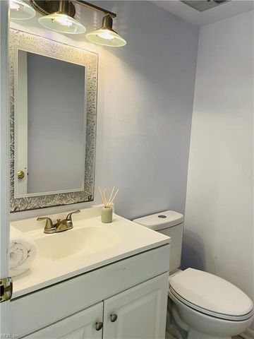 3520 Alister CT, Virginia Beach, VA 23453