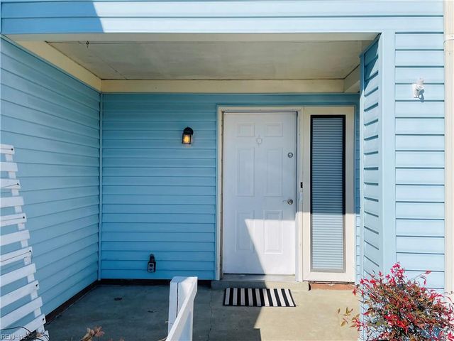 3520 Alister CT, Virginia Beach, VA 23453